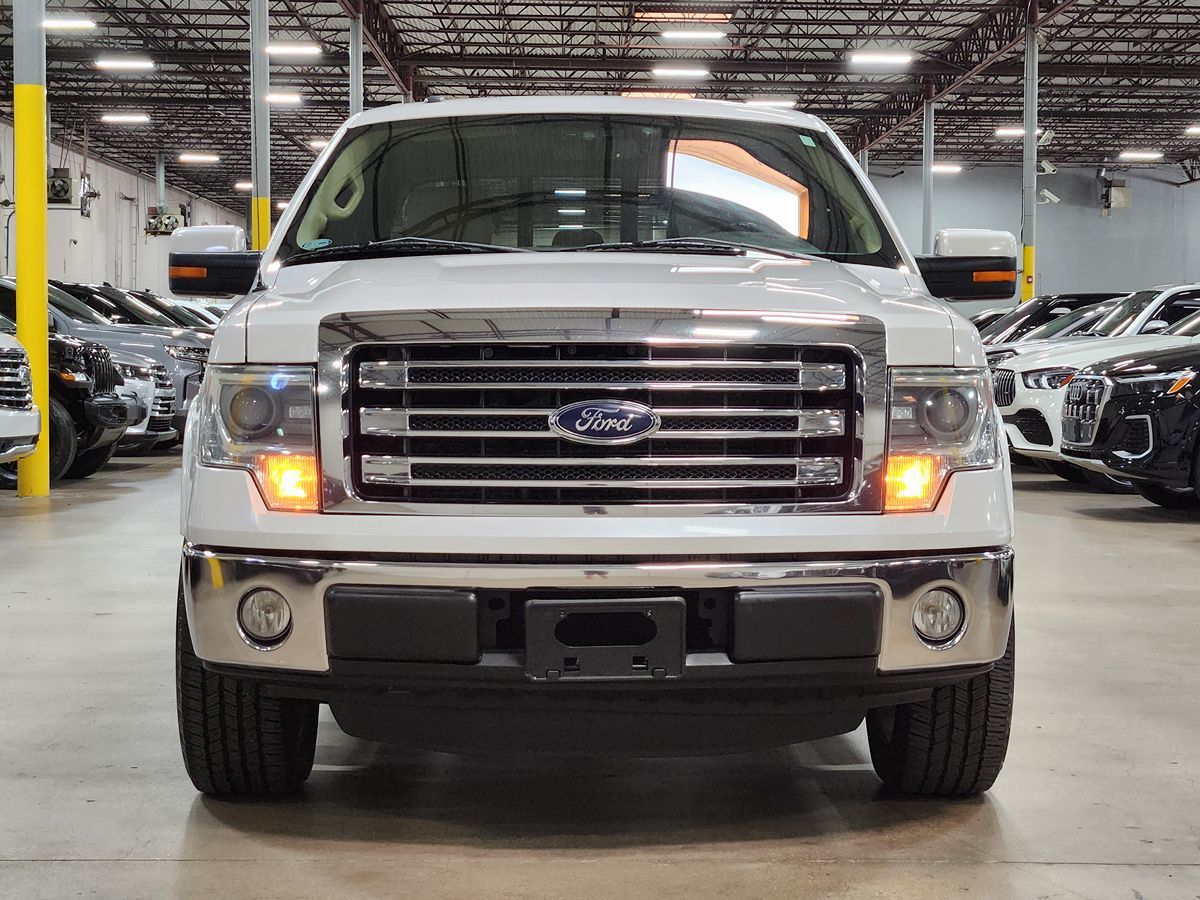 2013 Ford F-150 Lariat photo 2