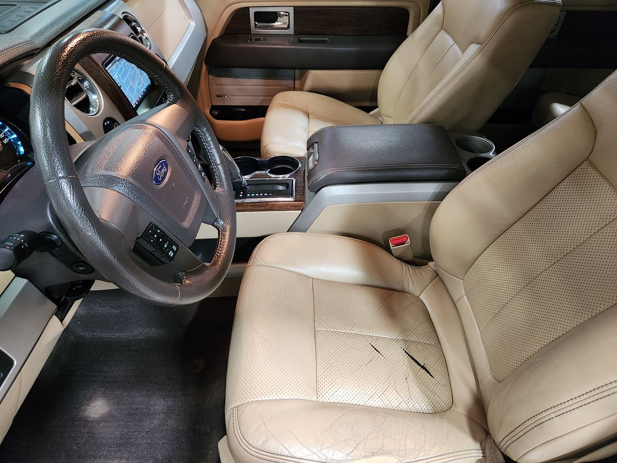 2013 Ford F-150 Lariat photo 22