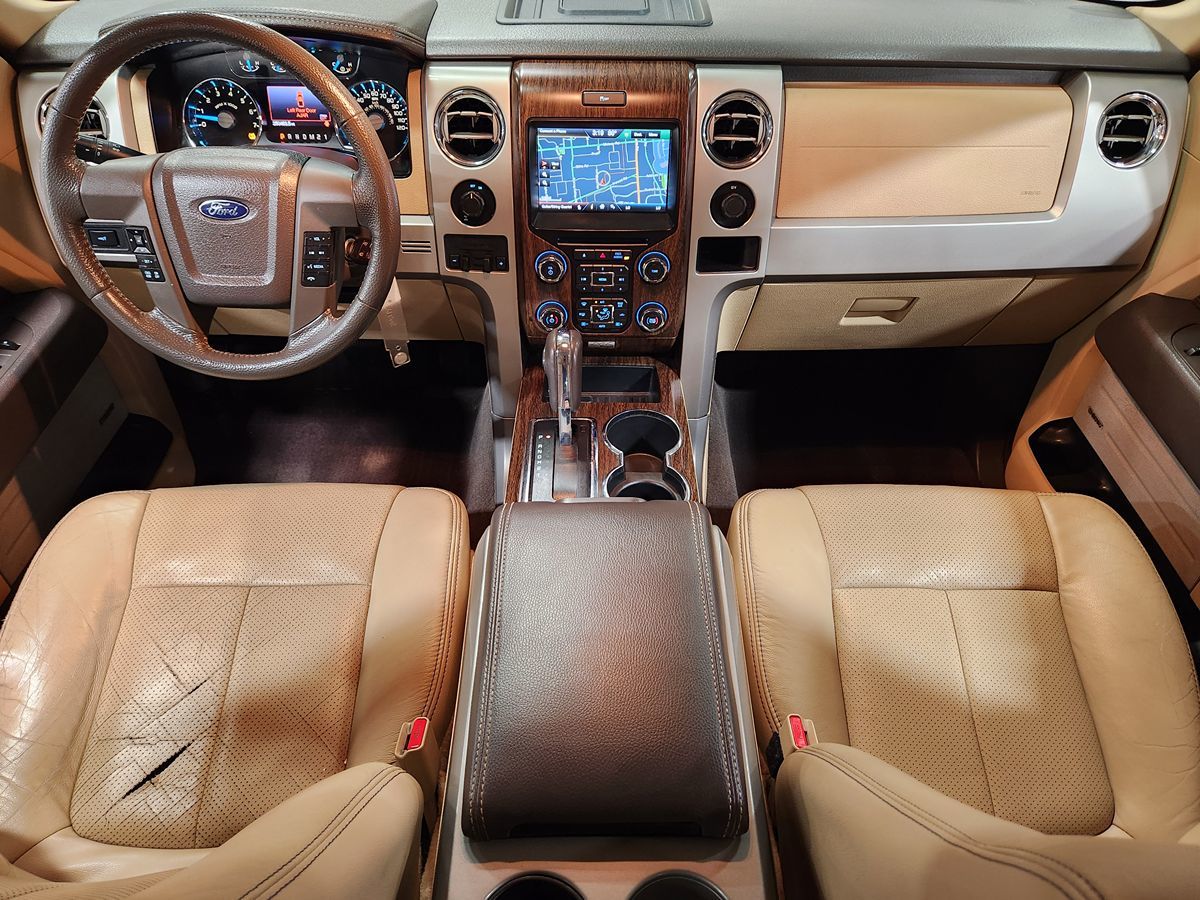 2013 Ford F-150 Lariat photo 35