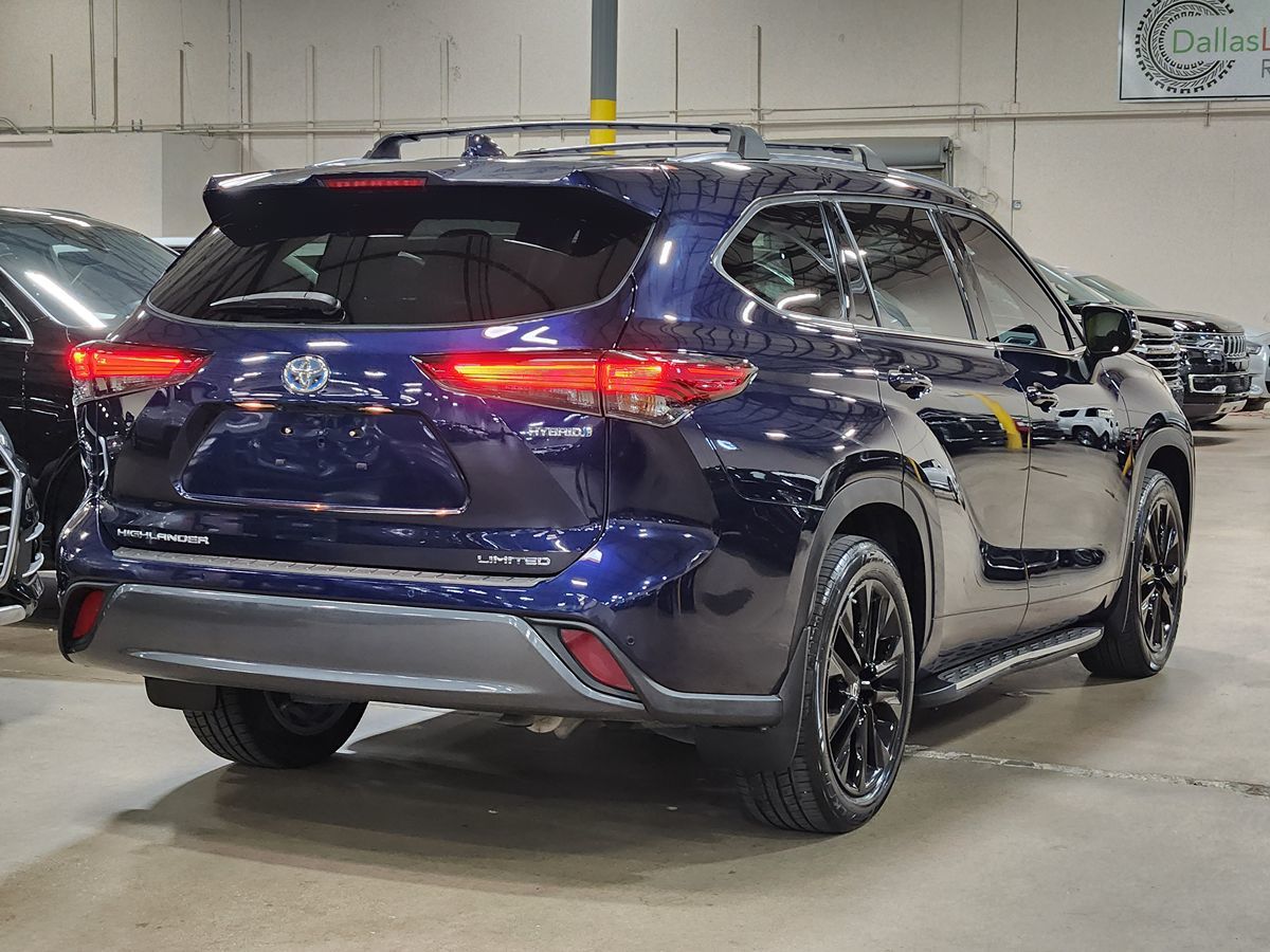 2021 Toyota Highlander Hybrid Limited photo 5