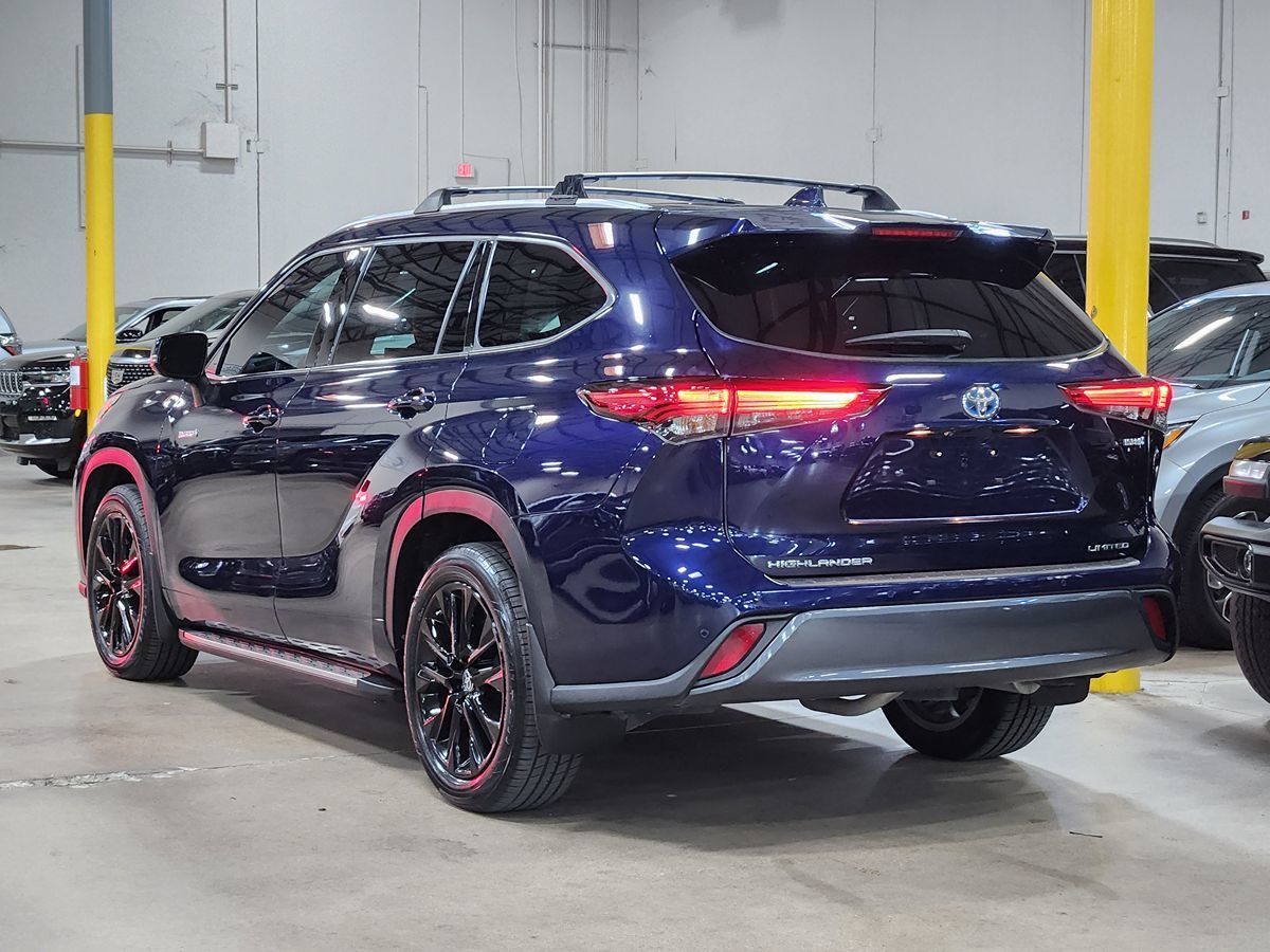 2021 Toyota Highlander Hybrid Limited photo 8