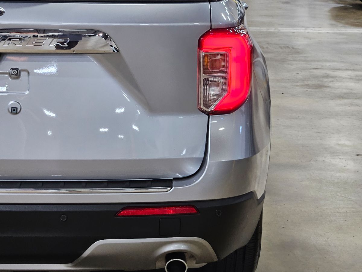 2021 Ford Explorer Limited photo 15