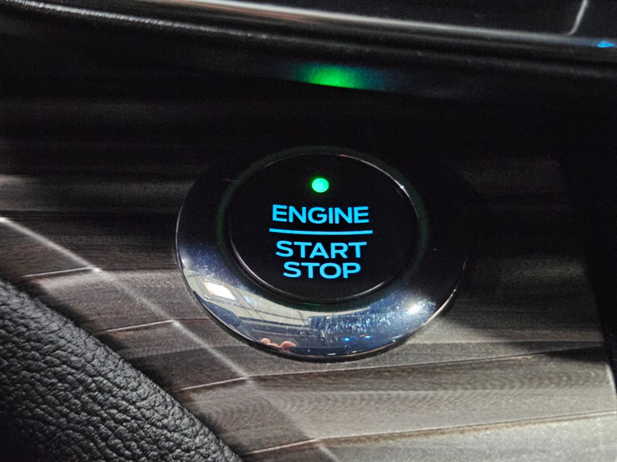2021 Ford Explorer Limited photo 25