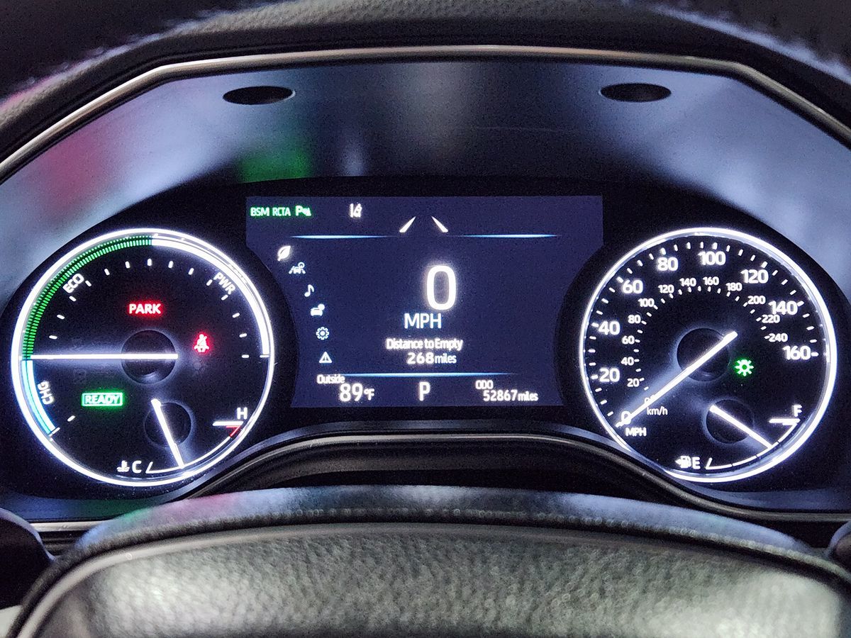2019 Toyota Avalon Hybrid Limited photo 26