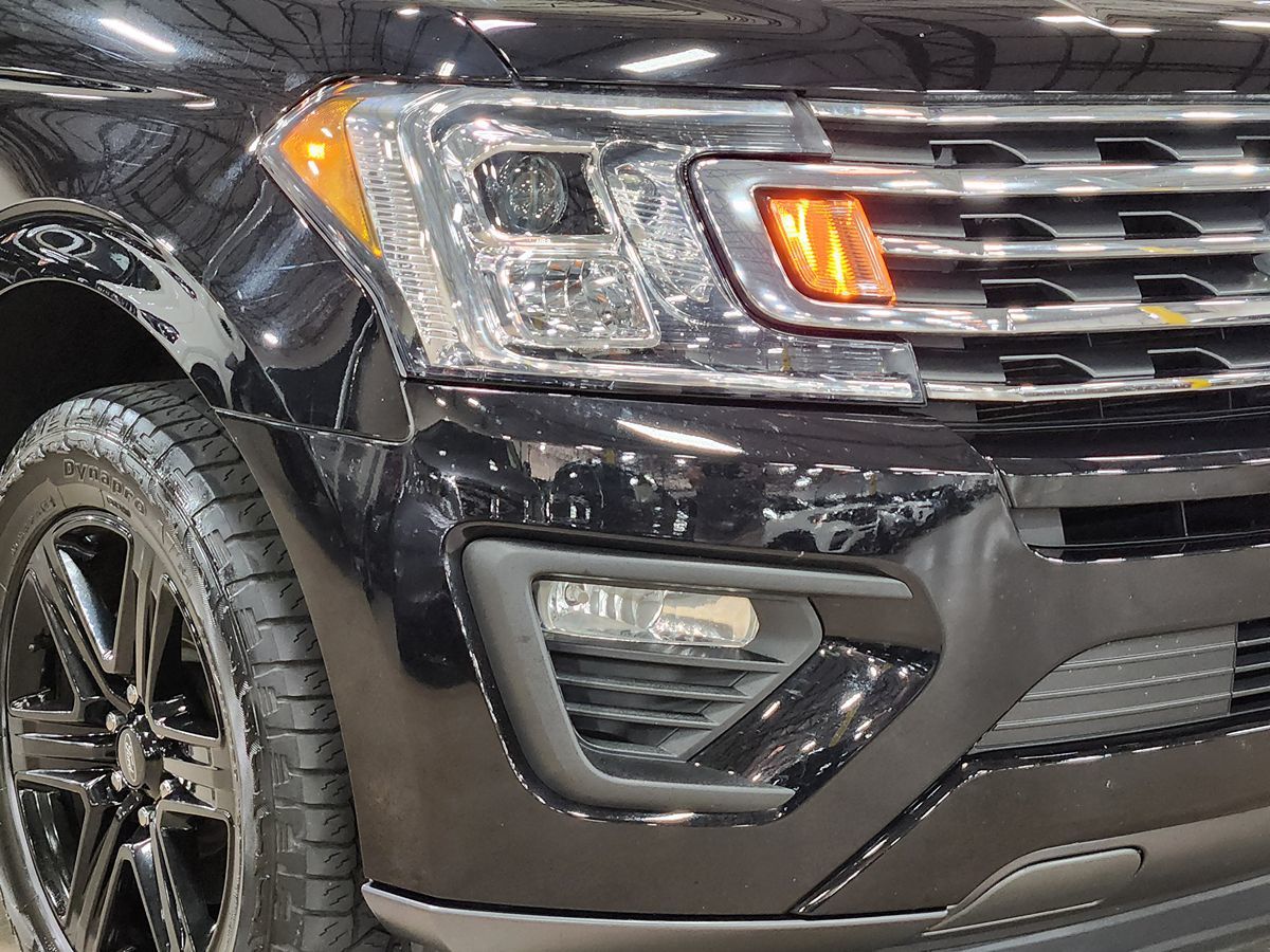 2021 Ford Expedition XLT photo 10