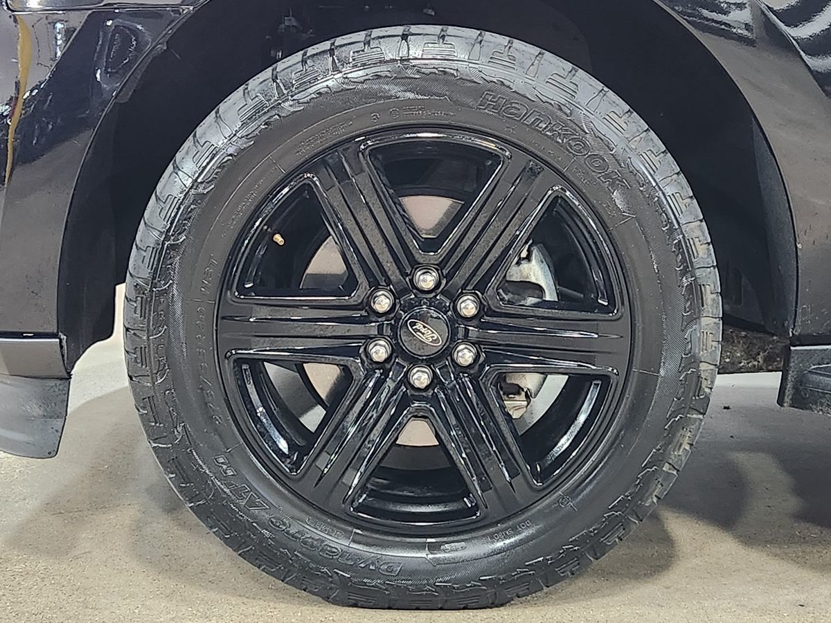 2021 Ford Expedition XLT photo 19