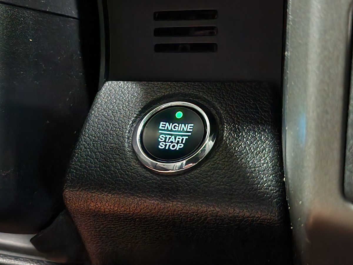 2021 Ford Expedition XLT photo 28