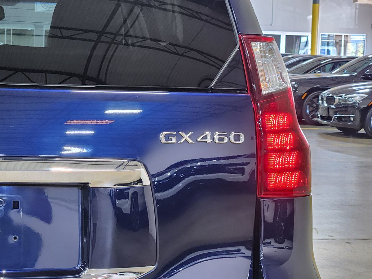 2018 Lexus GX 460 photo 16