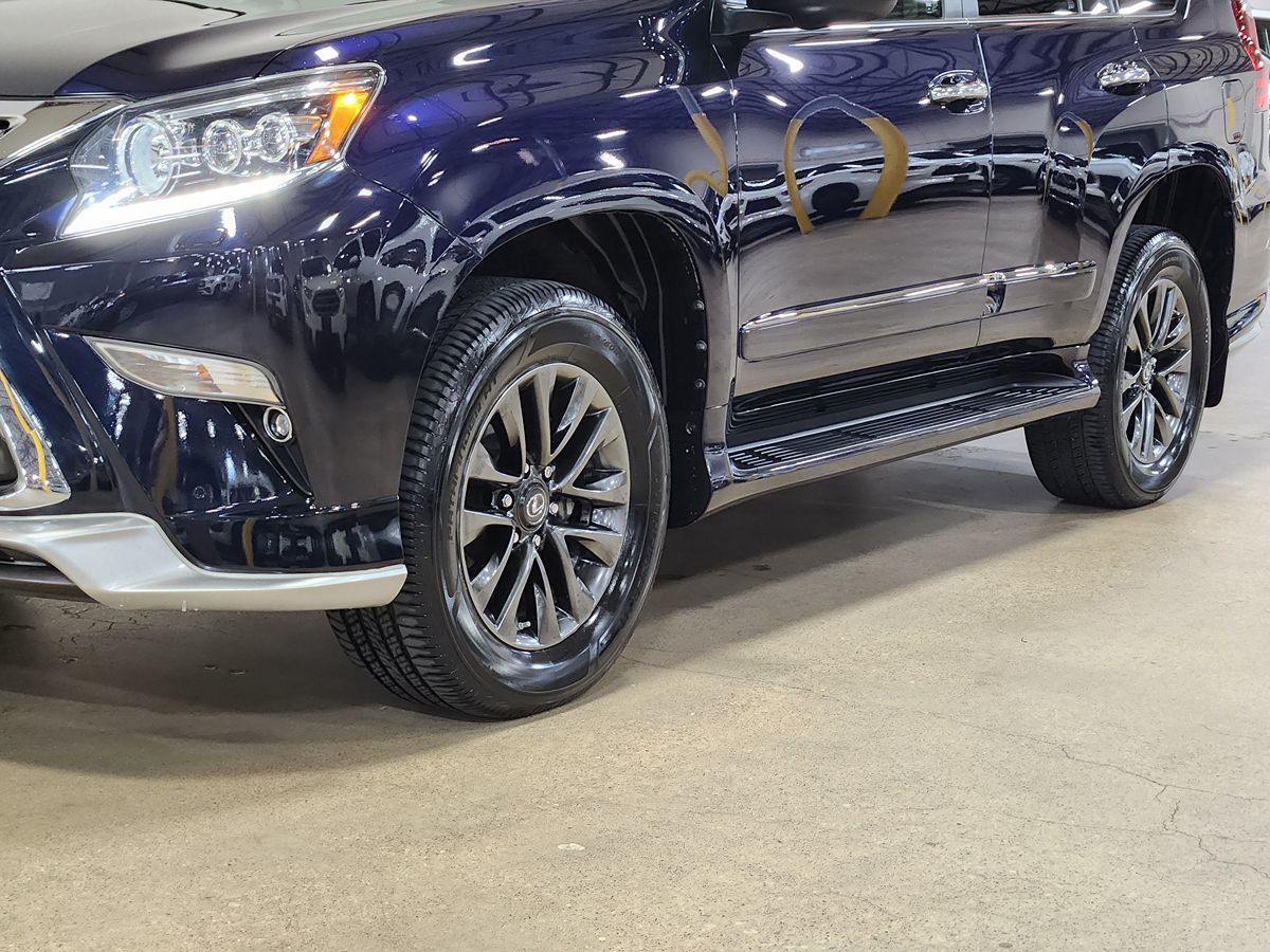 2018 Lexus GX 460 photo 12