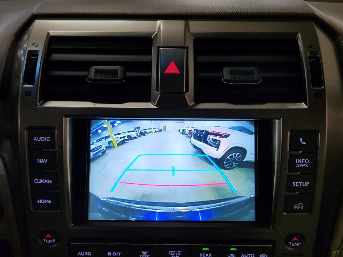 2018 Lexus GX 460 photo 26
