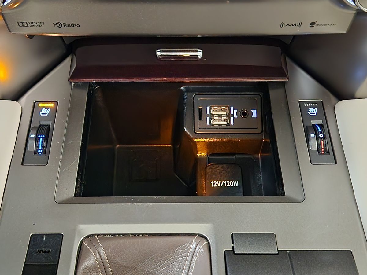 2018 Lexus GX 460 photo 28