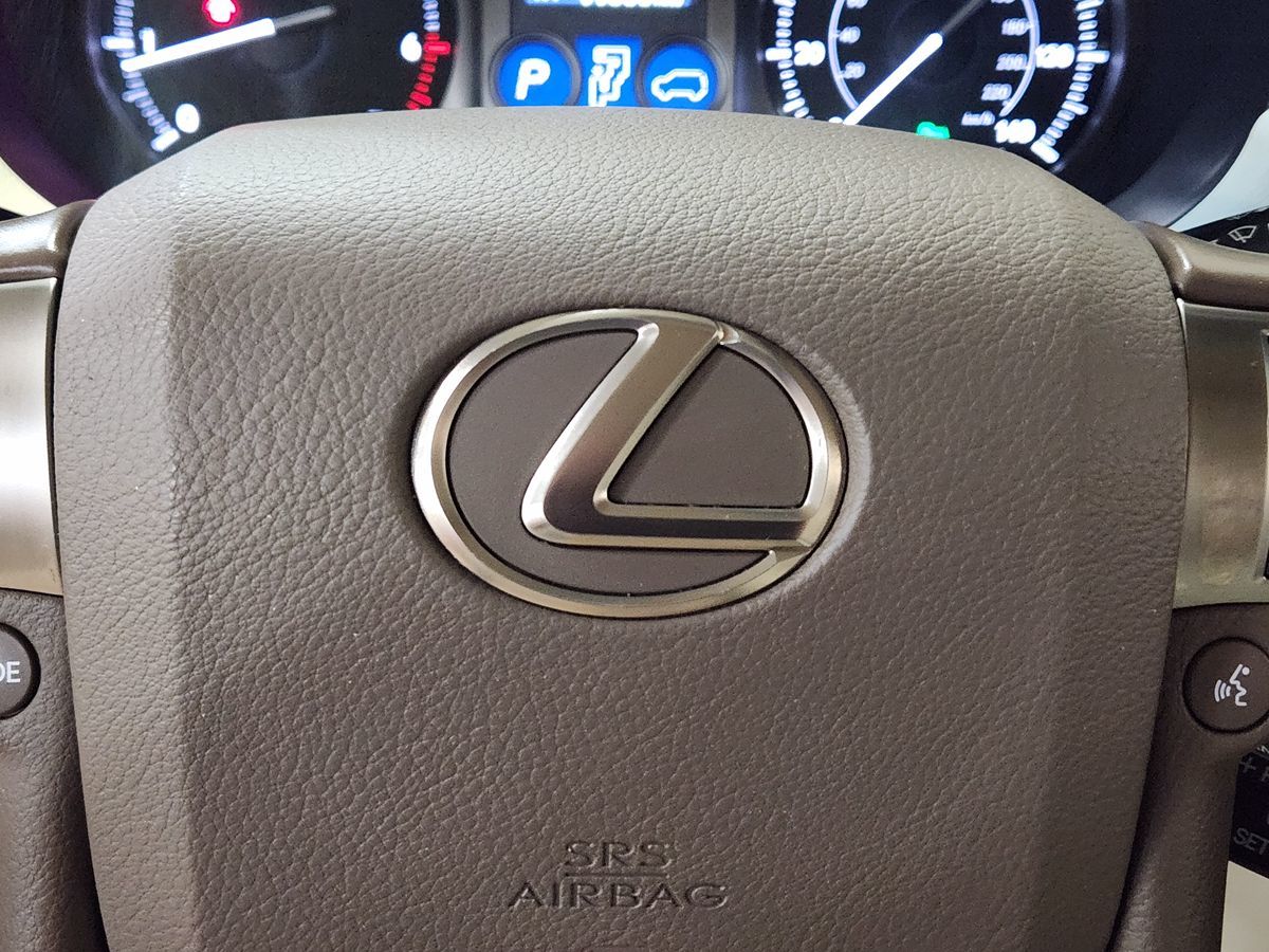 2018 Lexus GX 460 photo 38