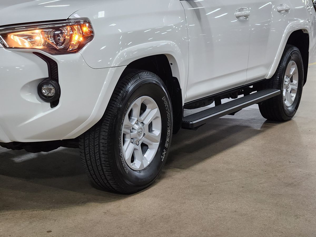 2021 Toyota 4Runner SR5 Premium photo 13