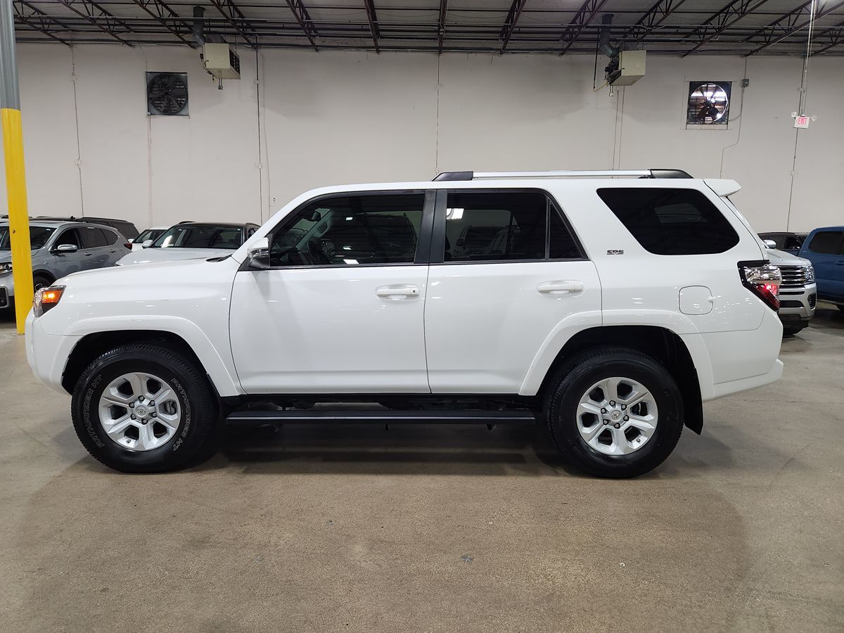 2021 Toyota 4Runner SR5 Premium photo 5