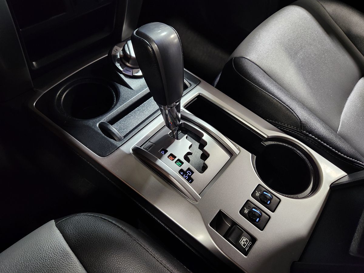 2021 Toyota 4Runner SR5 Premium photo 32