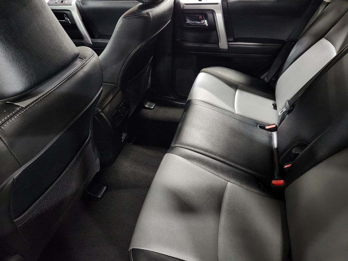 2021 Toyota 4Runner SR5 Premium photo 44