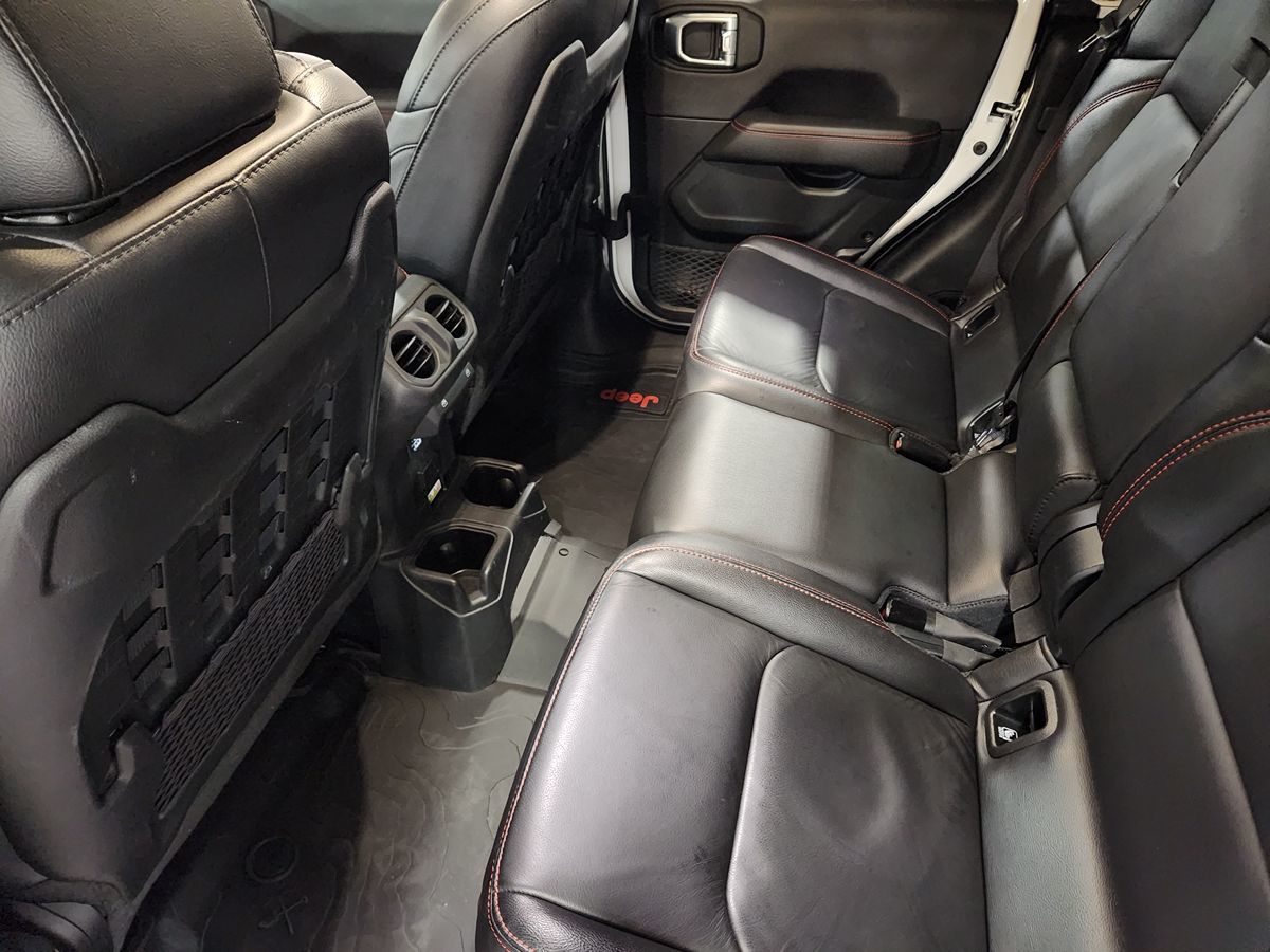 2021 Jeep Gladiator Rubicon photo 46