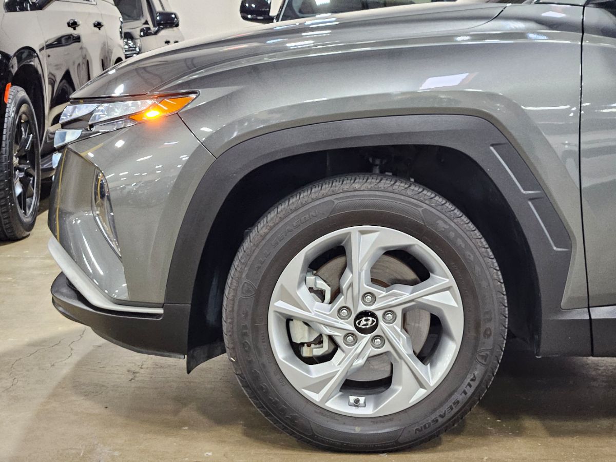 2022 Hyundai Tucson SEL photo 2