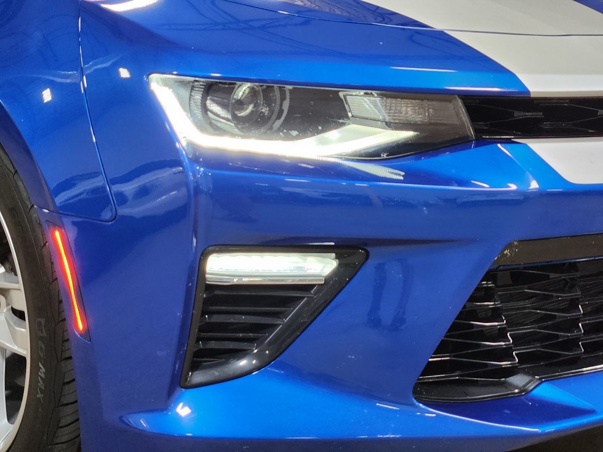 2017 Chevrolet Camaro 2SS photo 11