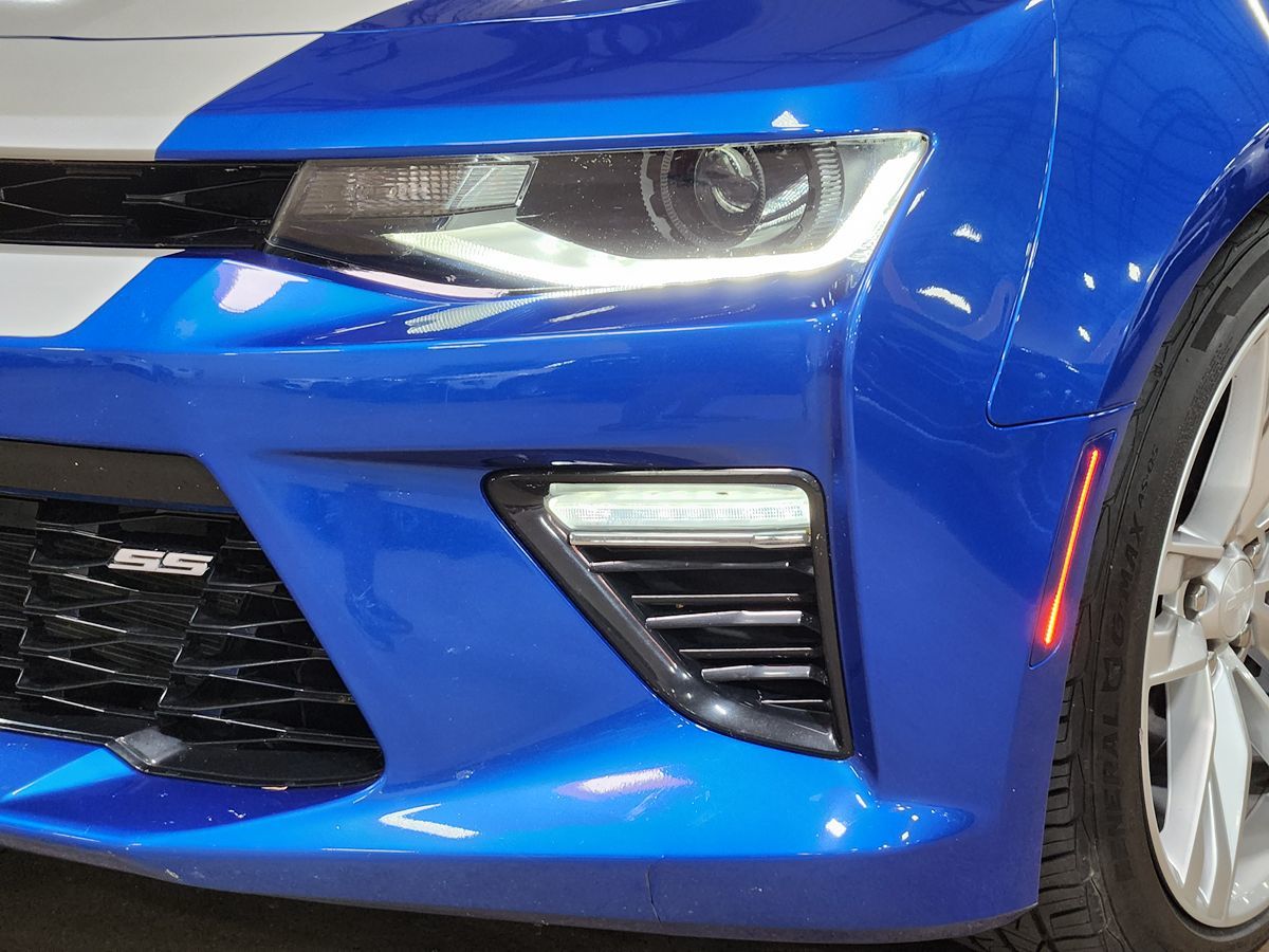 2017 Chevrolet Camaro 2SS photo 12