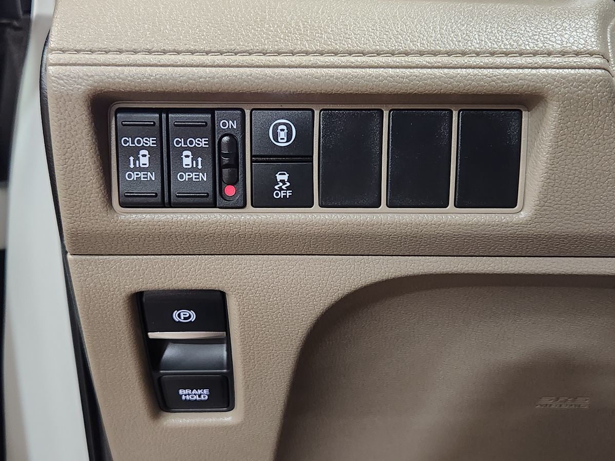 2022 Honda Odyssey EX photo 31