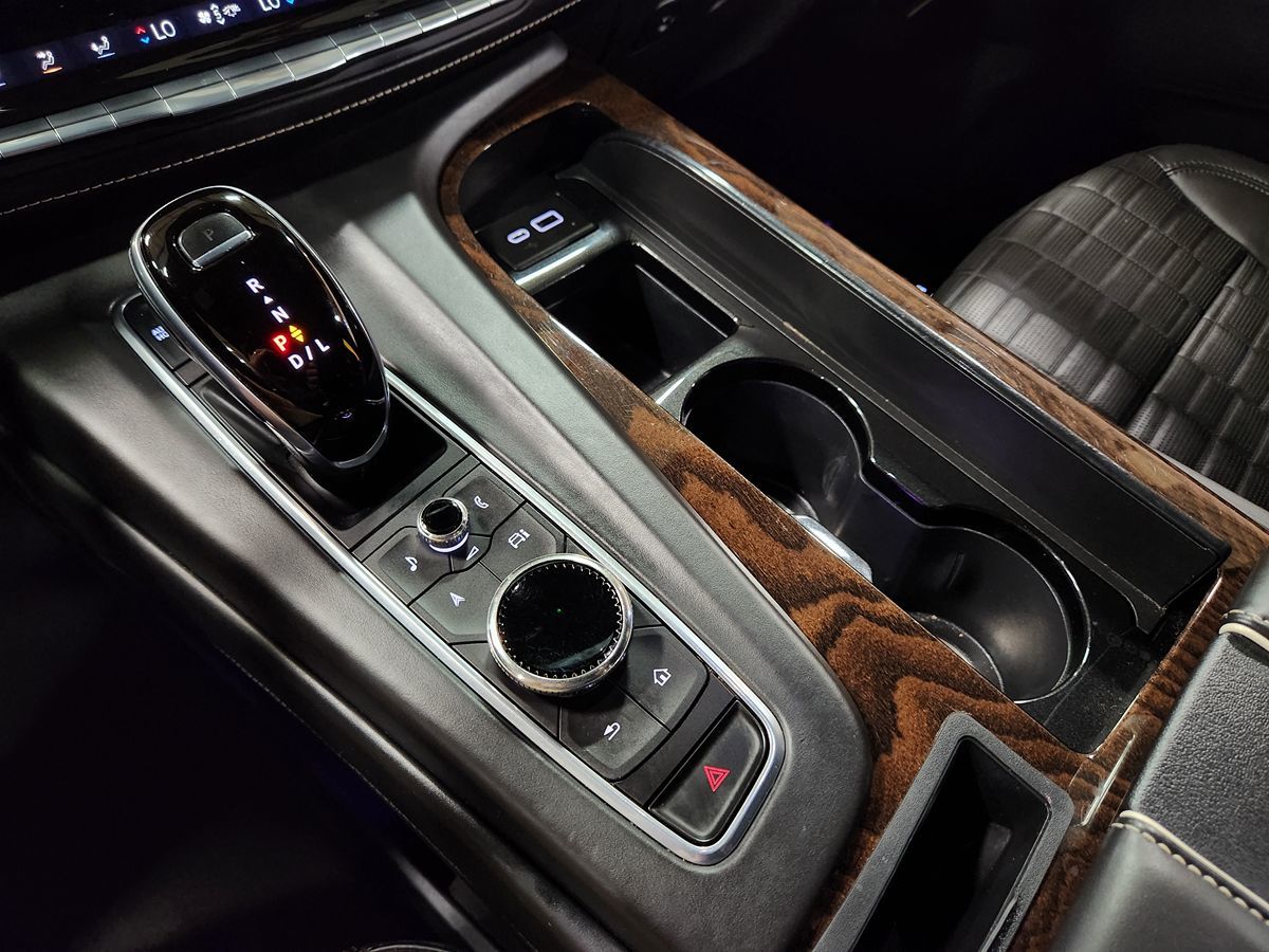 2021 Cadillac Escalade Sport Platinum photo 26