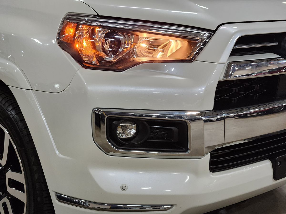 2021 Toyota 4Runner Limited photo 11