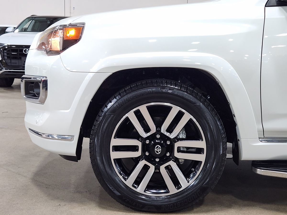 2021 Toyota 4Runner Limited photo 4