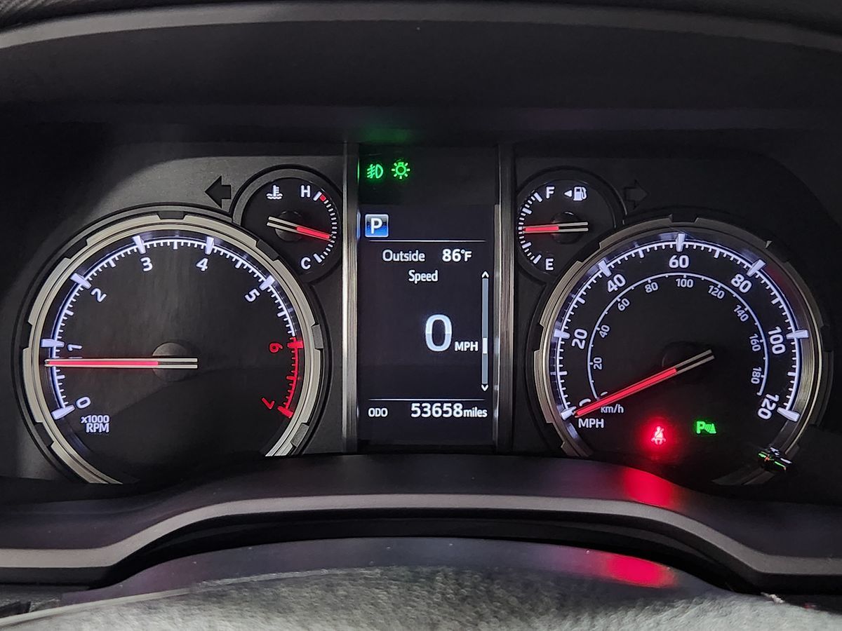 2021 Toyota 4Runner Limited photo 26