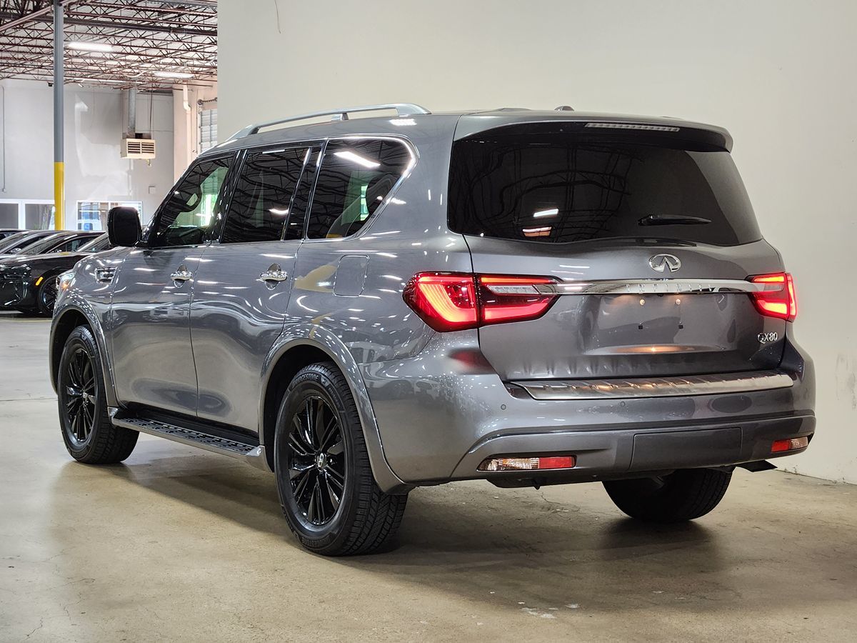 2021 Infiniti QX80 Luxe photo 6