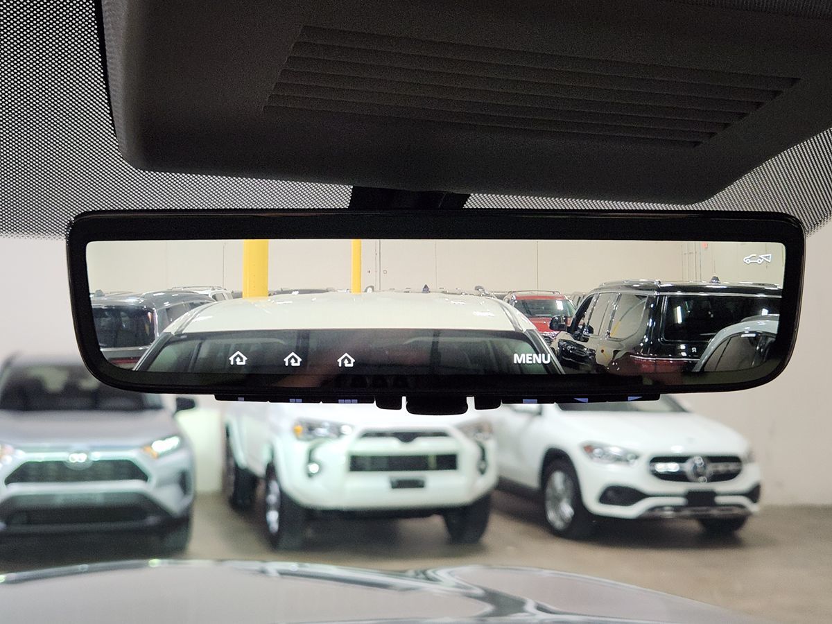 2021 Infiniti QX80 Luxe photo 24
