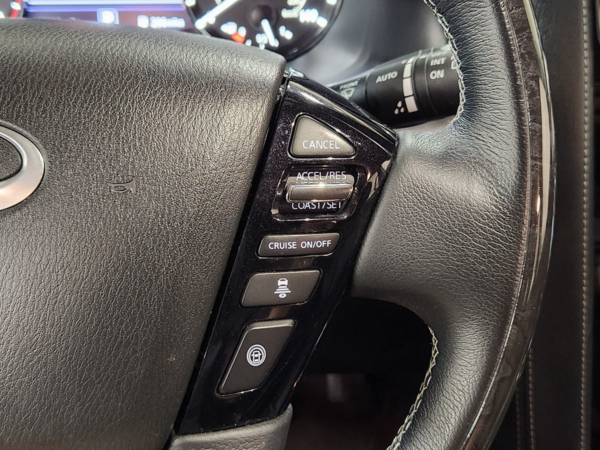 2021 Infiniti QX80 Luxe photo 38