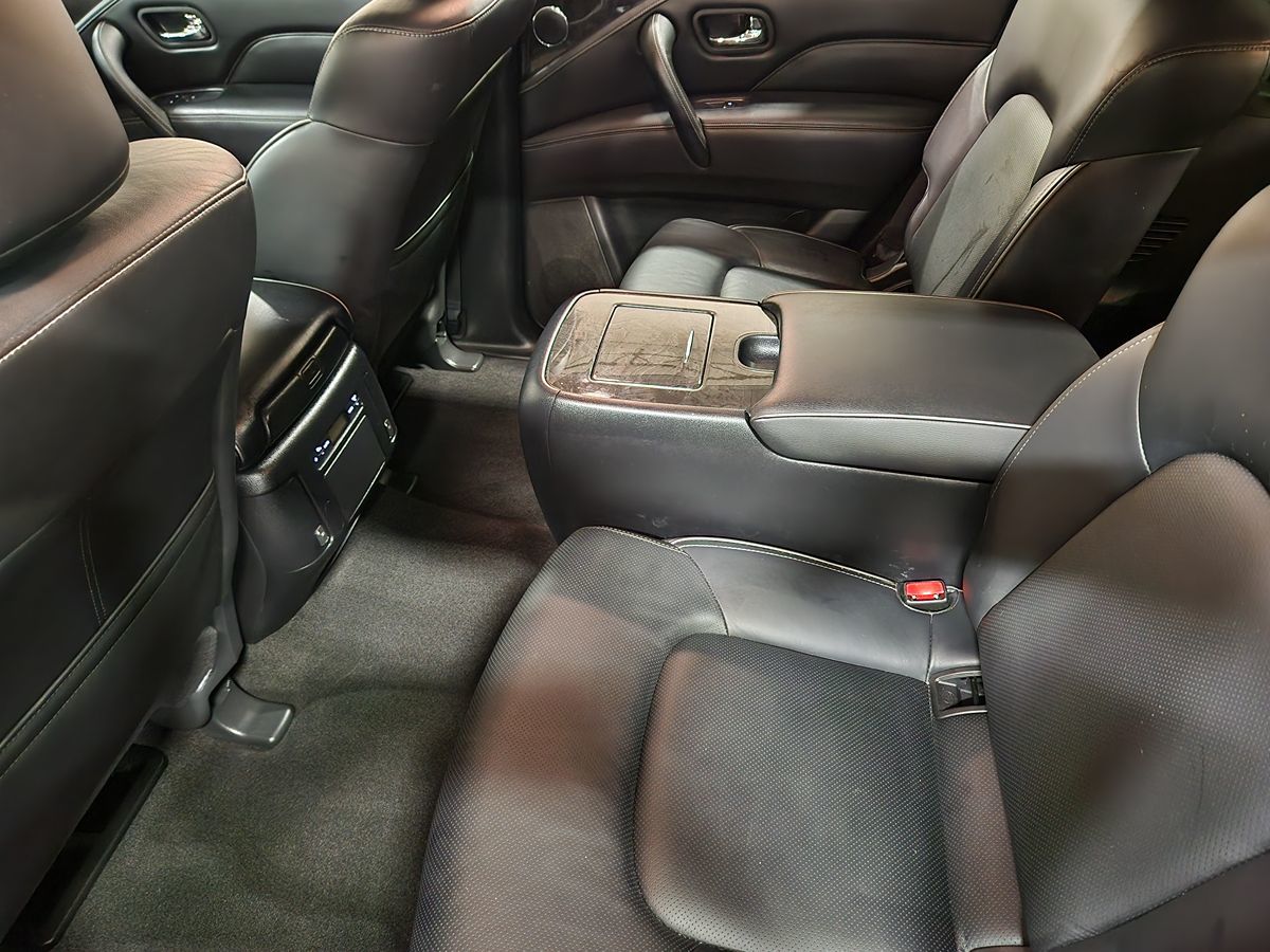 2021 Infiniti QX80 Luxe photo 39