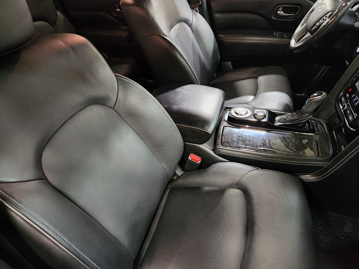 2021 Infiniti QX80 Luxe photo 21