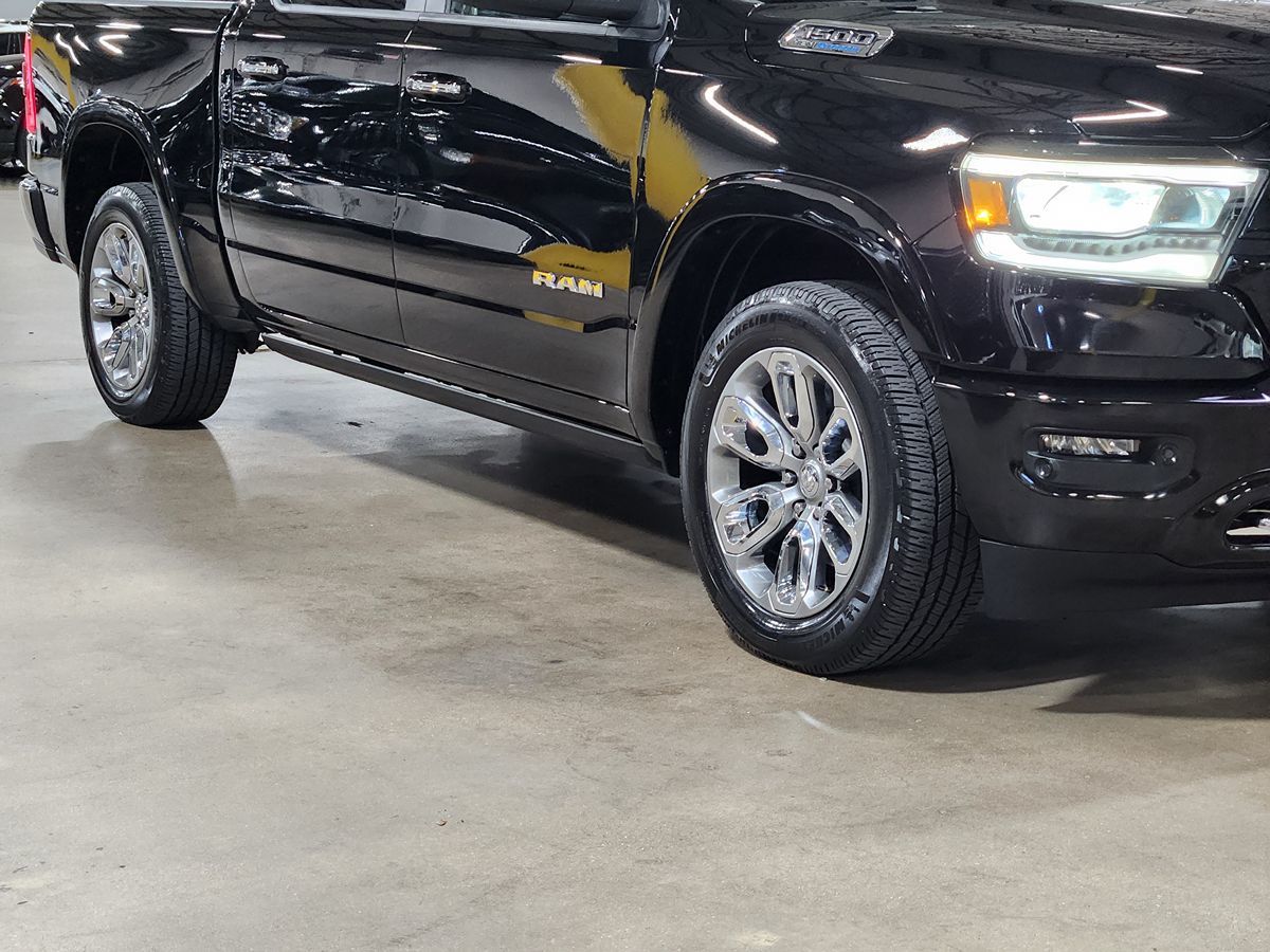 2022 Ram 1500 Laramie photo 11