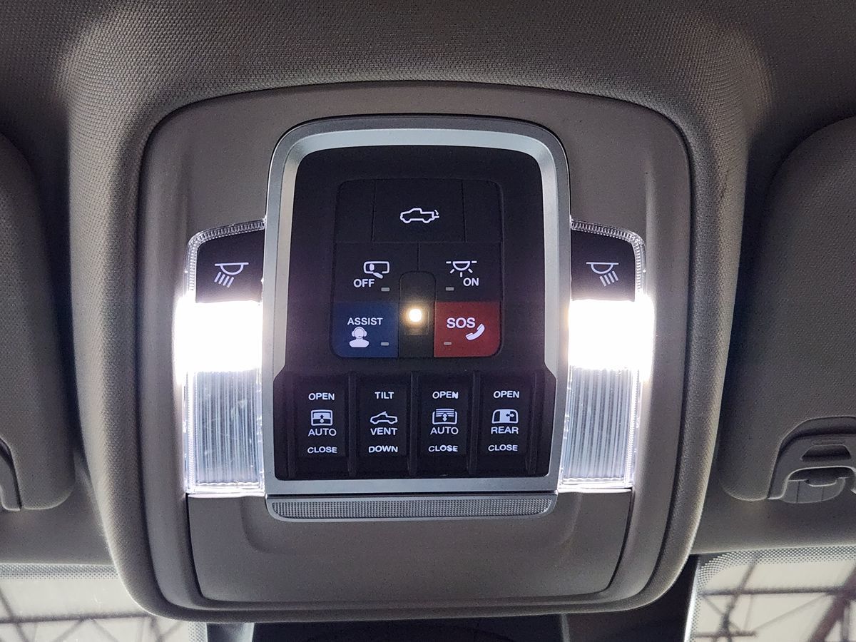 2022 Ram 1500 Laramie photo 34