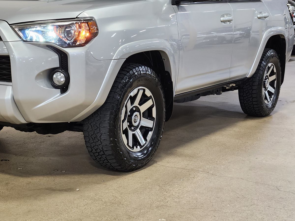 2020 Toyota 4Runner TRD Premium photo 15