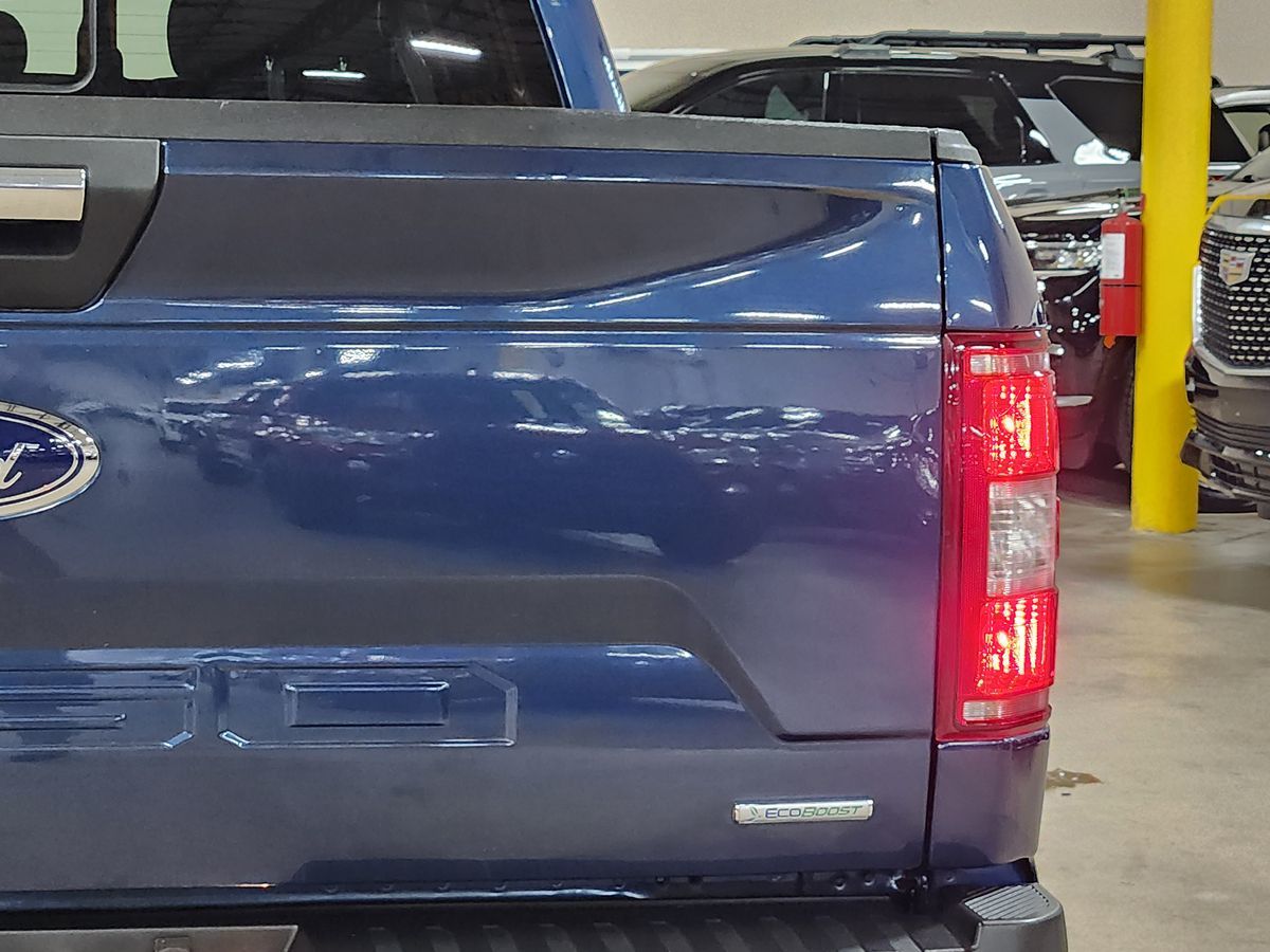 2018 Ford F-150 XLT photo 16