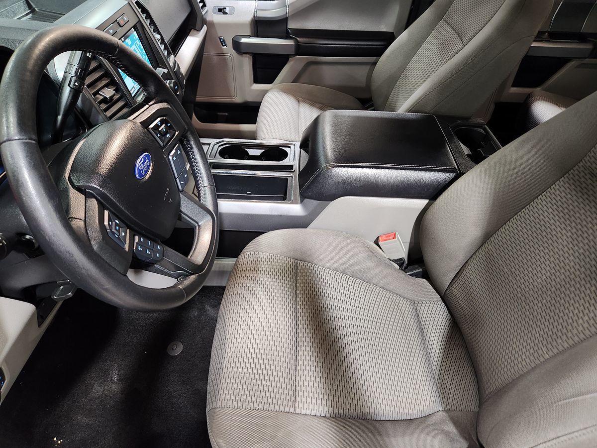 2018 Ford F-150 XLT photo 21