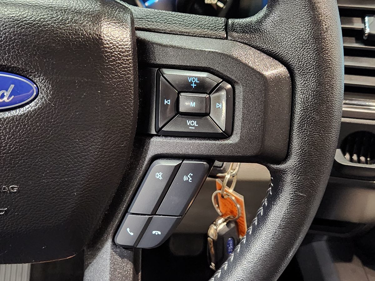 2018 Ford F-150 XLT photo 36