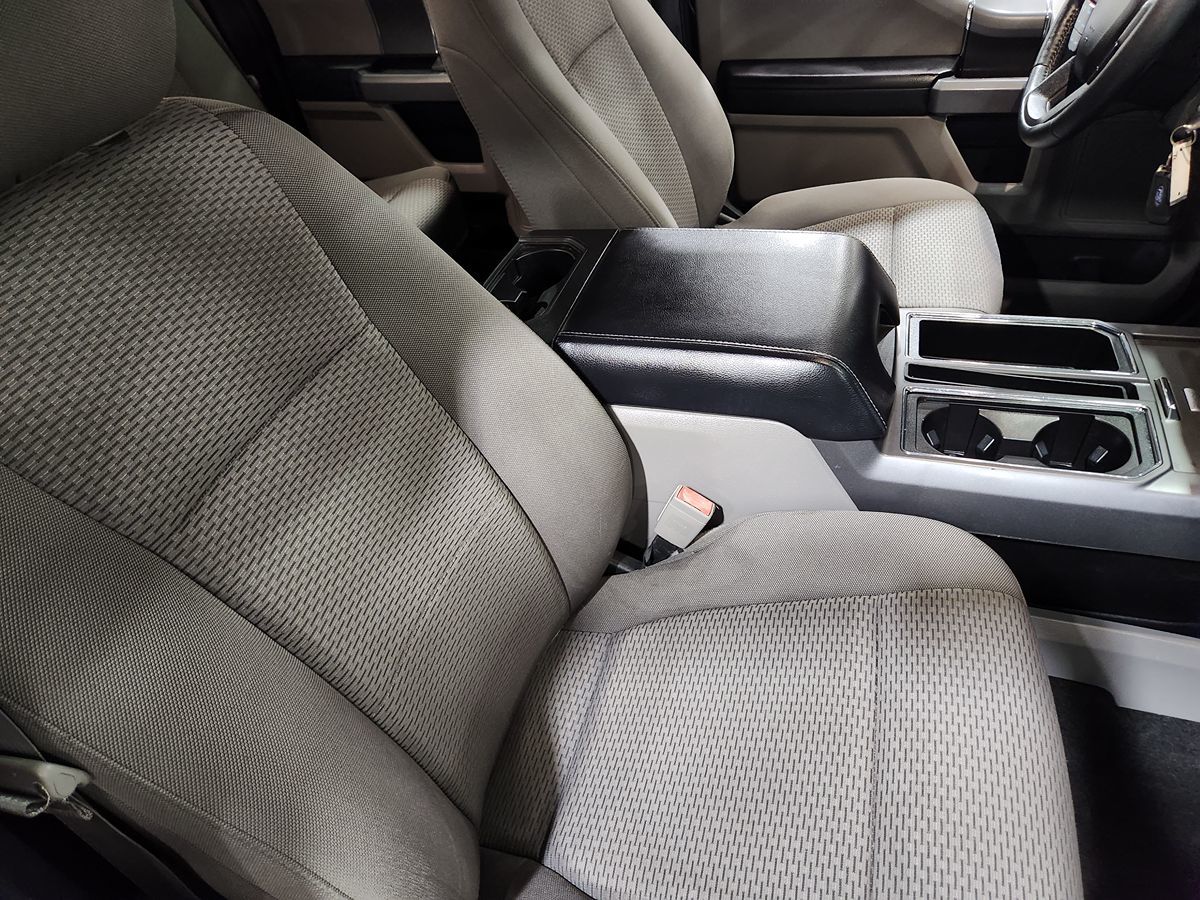 2018 Ford F-150 XLT photo 22