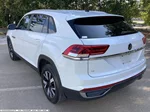 2020 Volkswagen Atlas Cross Sport SE photo 3
