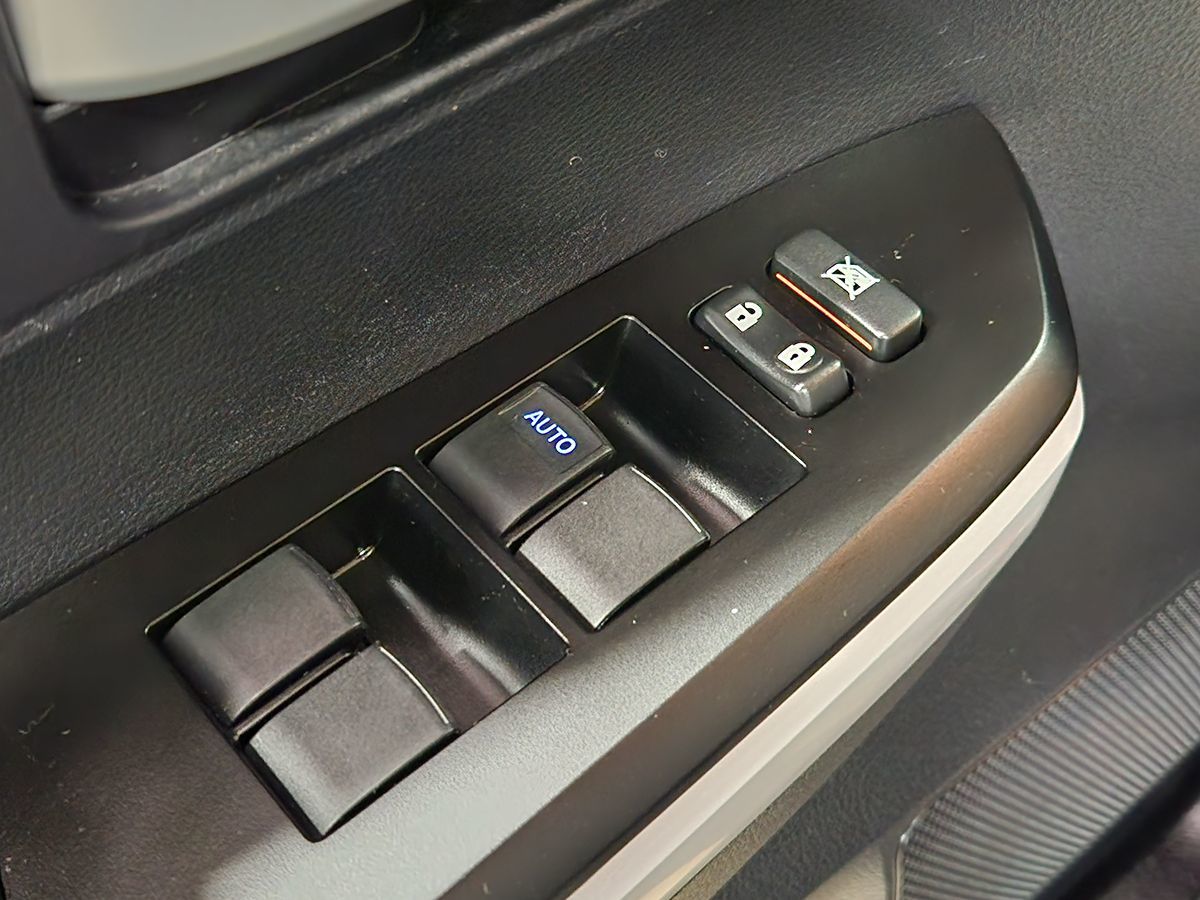 2020 Toyota Tundra SR5 Grade photo 33