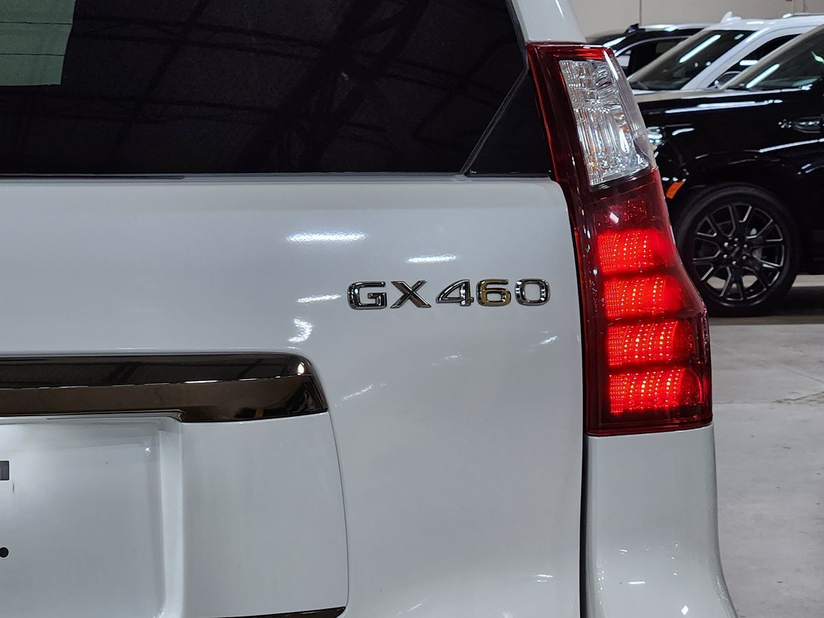 2022 Lexus GX 460 Black Line Special Edition photo 16