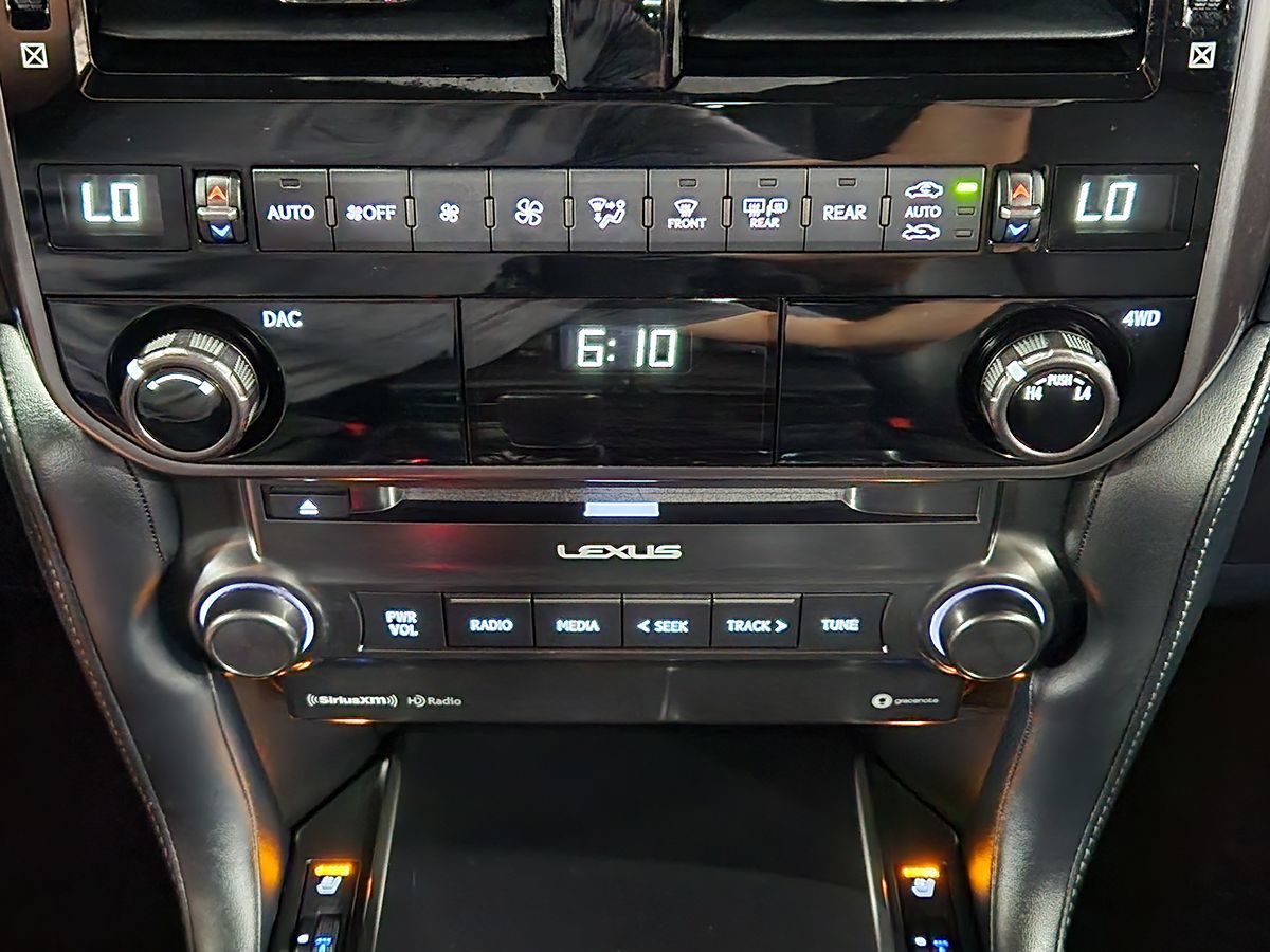 2022 Lexus GX 460 Black Line Special Edition photo 26