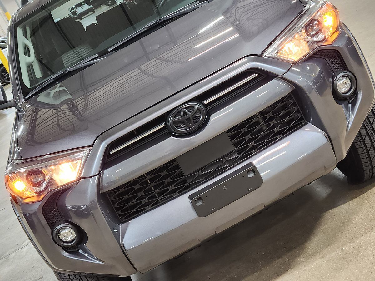 2021 Toyota 4Runner SR5 photo 15