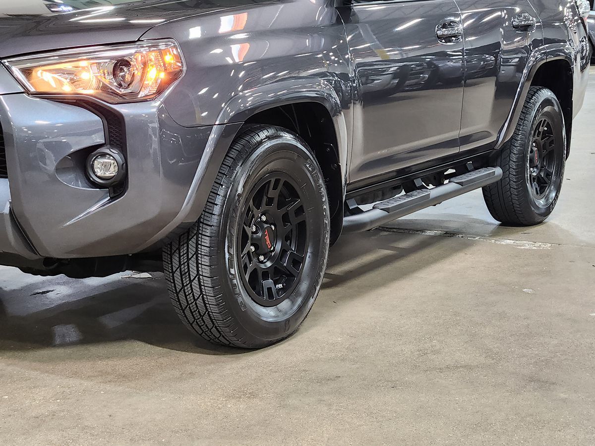 2021 Toyota 4Runner SR5 photo 14