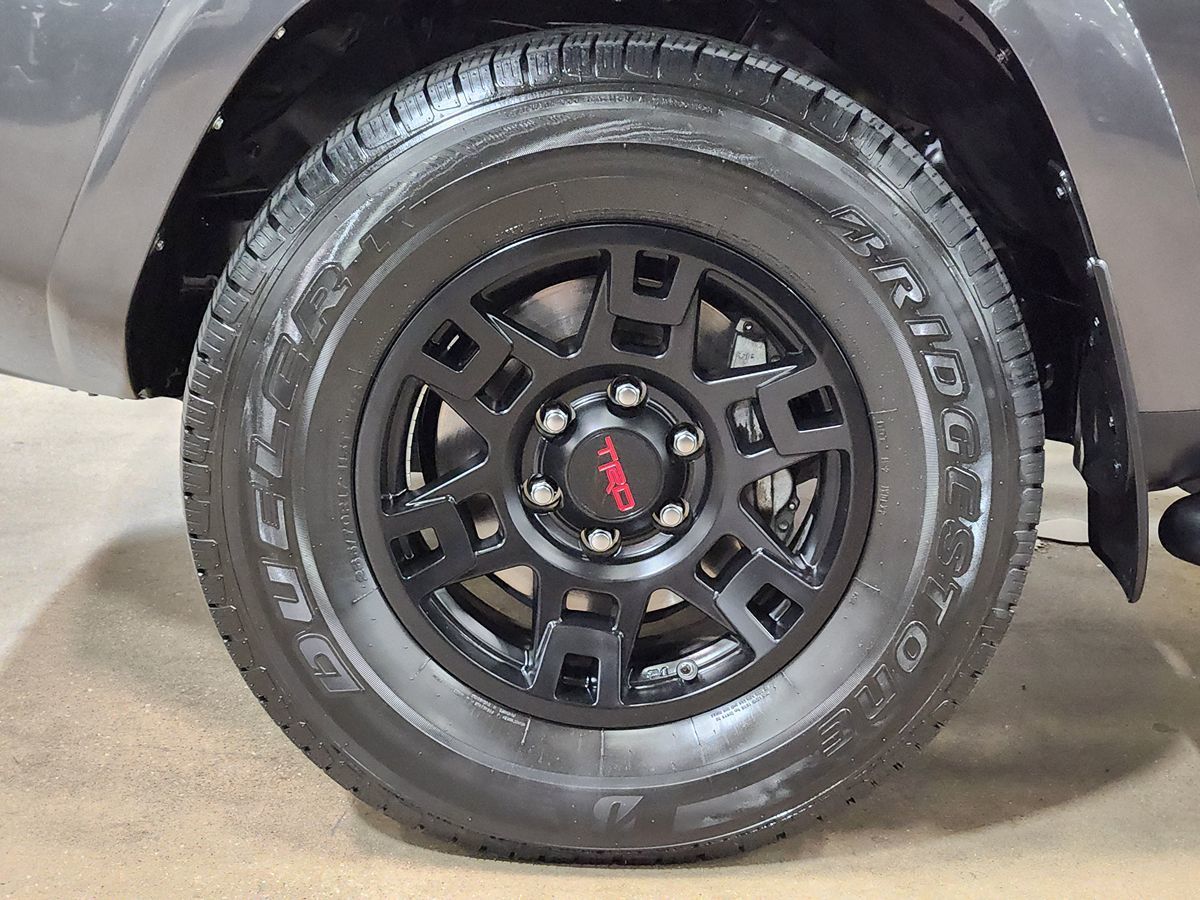 2021 Toyota 4Runner SR5 photo 21
