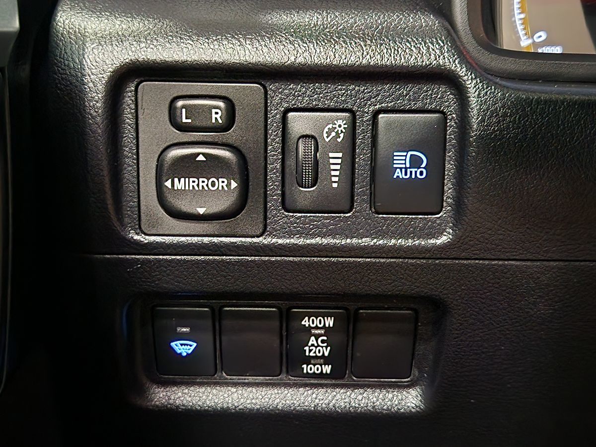 2021 Toyota 4Runner SR5 photo 33