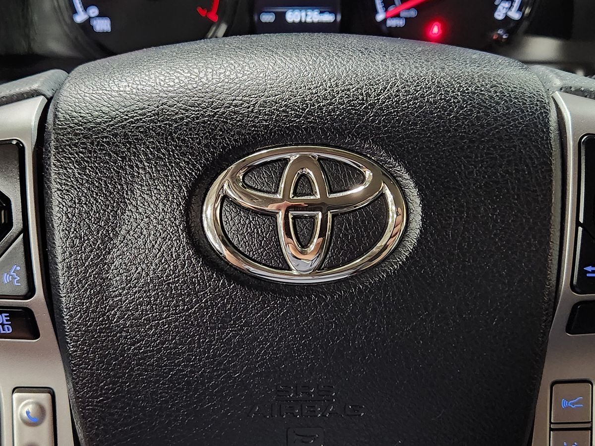 2021 Toyota 4Runner SR5 photo 39